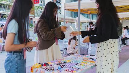 湄园市集 | 笔尖流转，绘就校园烟火气 动漫画的创作之旅